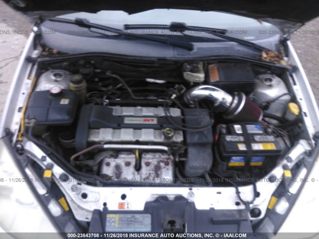 3FAHP37593R157439 - 2003 FORD FOCUS ZX5 SILVER photo 10