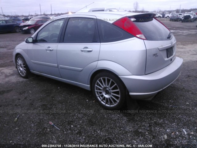 3FAHP37593R157439 - 2003 FORD FOCUS ZX5 SILVER photo 3