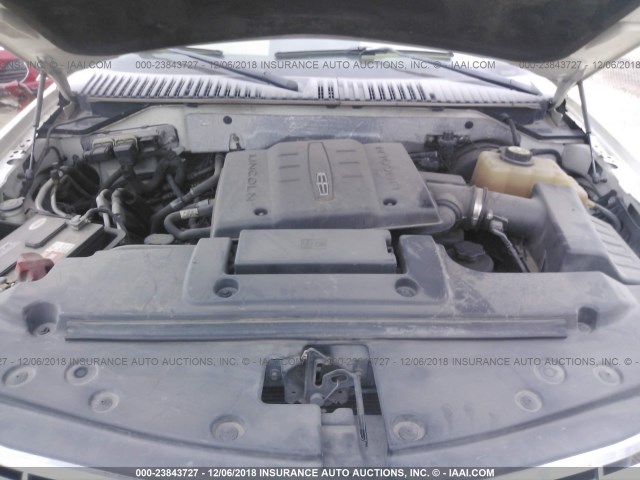 5LMFU27538LJ19014 - 2008 LINCOLN NAVIGATOR 白色 照片 10