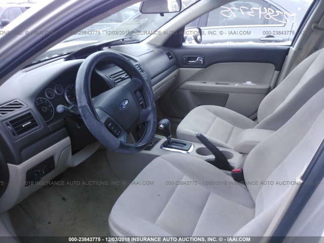 3FAHP06Z07R208948 - 2007 FORD FUSION S SILVER photo 5