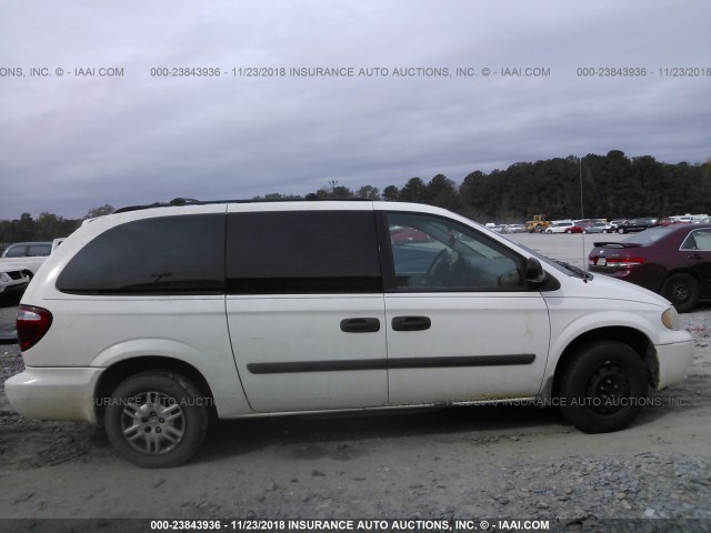 1D4GP24R65B332795 - 2005 DODGE GRAND CARAVAN SE WHITE photo 6