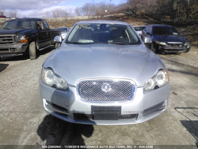 SAJWA05B69HR17459 - 2009 JAGUAR XF LUXURY SILVER photo 6