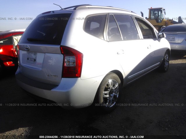 KNAFG526687179259 - 2008 KIA RONDO LX/EX SILVER photo 4