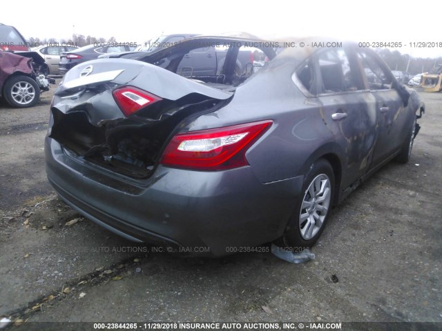 1N4AL3AP4HC162674 - 2017 NISSAN ALTIMA 2.5/S/SV/SL/SR GRAY photo 4