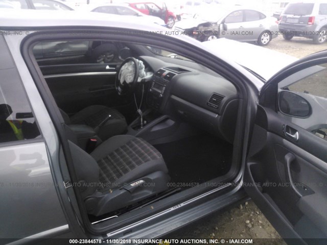 WVWEV71K97W008282 - 2007 VOLKSWAGEN NEW GTI GRAY photo 5