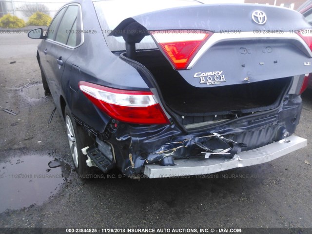 4T4BF1FK7GR550306 - 2016 TOYOTA CAMRY LE/XLE/SE/XSE BLUE photo 6