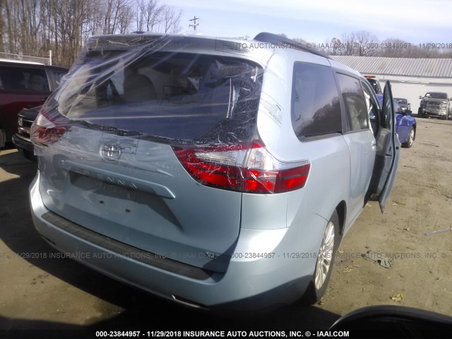 5TDYK3DC9FS567865 - 2015 TOYOTA SIENNA XLE/LIMITED Light Blue photo 4