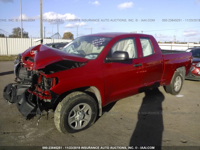 5TFRM5F18HX112685 - 2017 TOYOTA TUNDRA DOUBLE CAB SR/SR5 RED photo 2