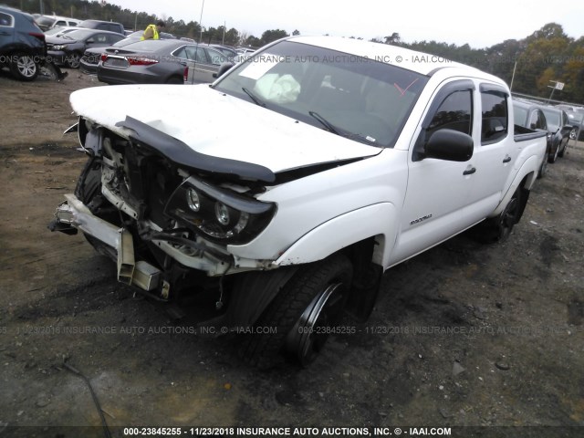 3TMJU62N77M048722 - 2007 TOYOTA TACOMA DOUBLE CAB PRERUNNER WHITE photo 2
