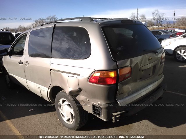 4T3ZF13C5WU005068 - 1998 TOYOTA SIENNA LE/XLE GOLD photo 6