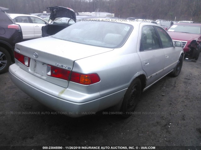 4T1BG22K51U792375 - 2001 TOYOTA CAMRY CE/LE/XLE SILVER photo 4