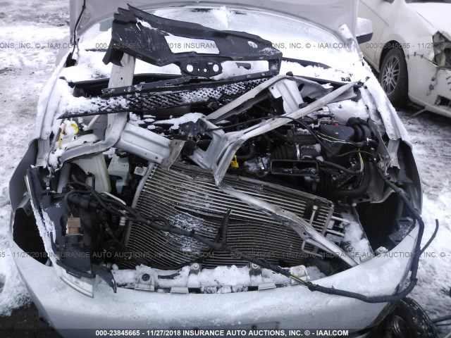 1FAHP35N48W125649 - 2008 FORD FOCUS SE/SEL/SES SILVER photo 10