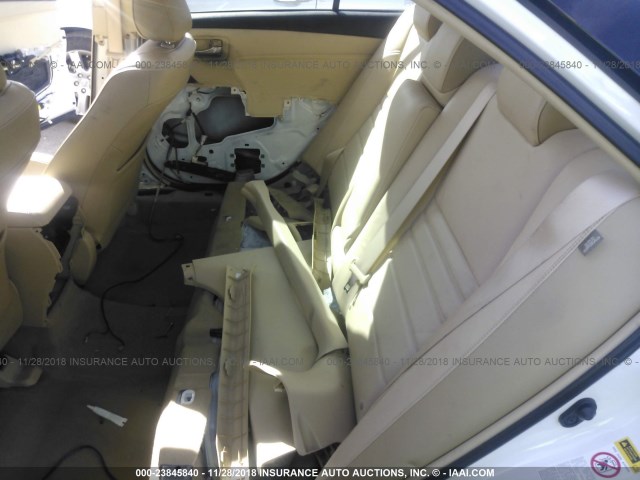 4T4BF1FKXFR466706 - 2015 TOYOTA CAMRY LE/XLE/SE/XSE WHITE photo 8