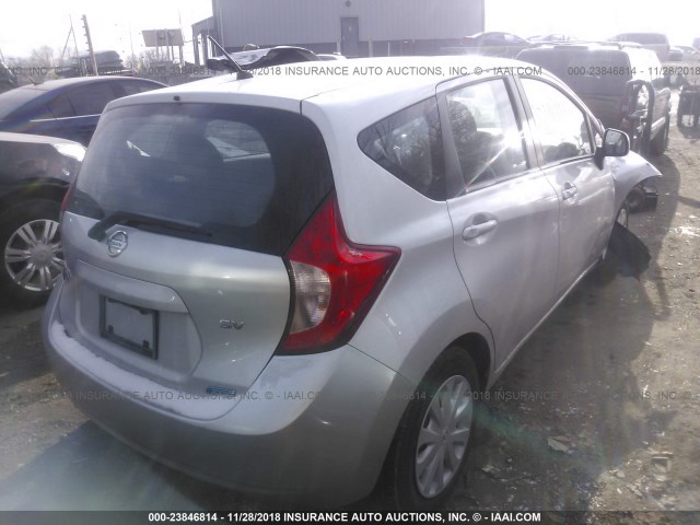 3N1CE2CP4FL373253 - 2015 NISSAN VERSA NOTE S/S PLUS/SV/SL/SR SILVER photo 4