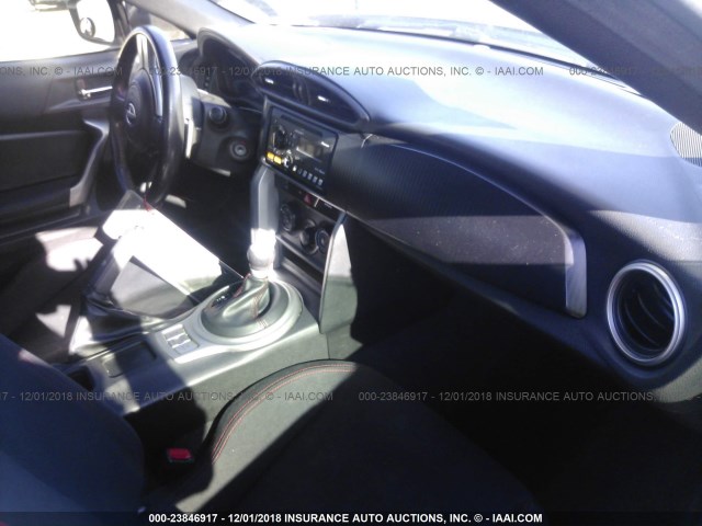 JF1ZNAA14D2716955 - 2013 TOYOTA SCION FR-S GRAY photo 5