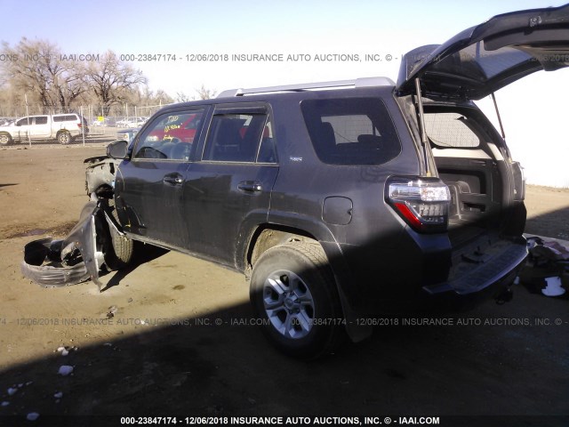 JTEBU5JR5G5398032 - 2016 TOYOTA 4RUNNER SR5 PREM/LTDL/TRAIL/TRD GRAY photo 3