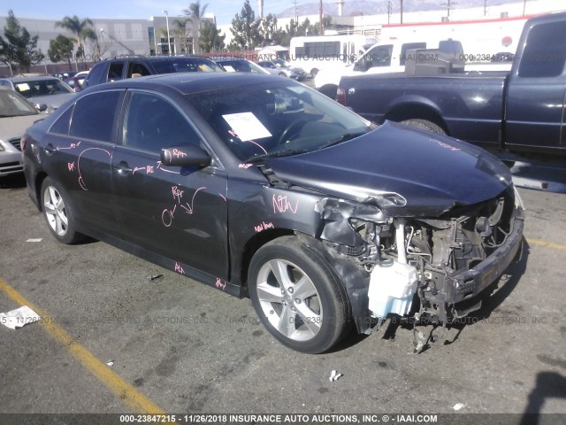 4T1BK3EK1AU110012 - 2010 TOYOTA CAMRY SE/LE/XLE GRAY photo 1