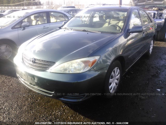 4T1BE32K54U276680 - 2004 TOYOTA CAMRY LE/XLE/SE GREEN photo 2