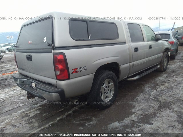 2GCEK13TX71128112 - 2007 CHEVROLET SILVERADO K1500 CREW CAB SILVER photo 4