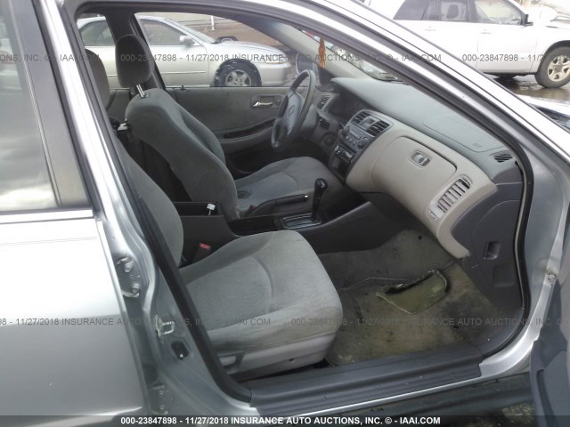 JHMCG66802C019141 - 2002 HONDA ACCORD EX/SE GRAY photo 5