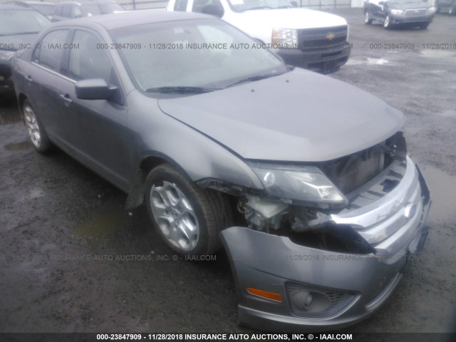 3FAHP0HAXBR262404 - 2011 FORD FUSION SE GRAY photo 1