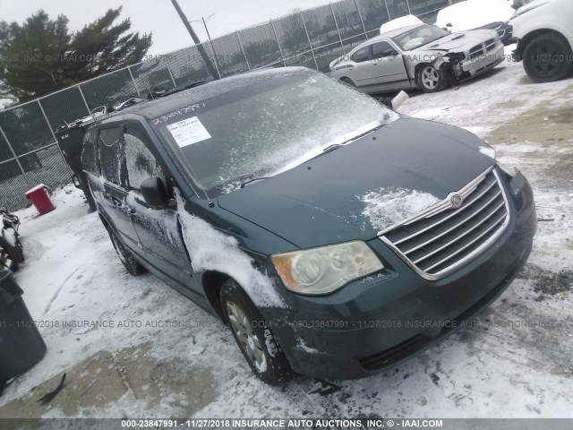 2A8HR44E19R535856 - 2009 CHRYSLER TOWN & COUNTRY LX GREEN photo 1