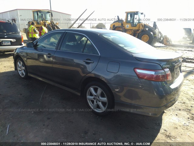 4T1BE46KX7U102091 - 2007 TOYOTA CAMRY NEW GENERAT CE/LE/XLE/SE GRAY photo 3