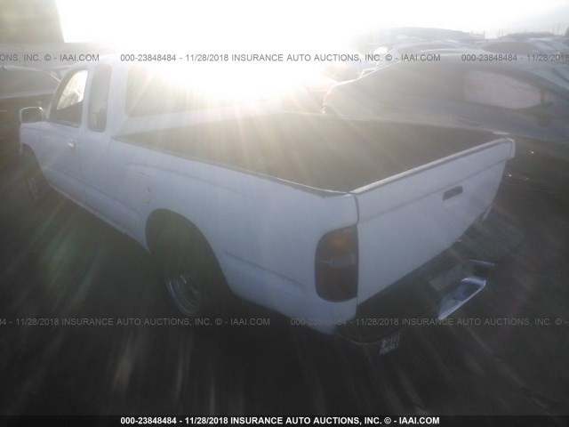 4TAVL52N8WZ130224 - 1998 TOYOTA TACOMA XTRACAB WHITE photo 3