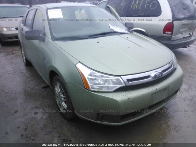 1FAHP35N68W221704 - 2008 FORD FOCUS SE/SEL/SES GREEN photo 1