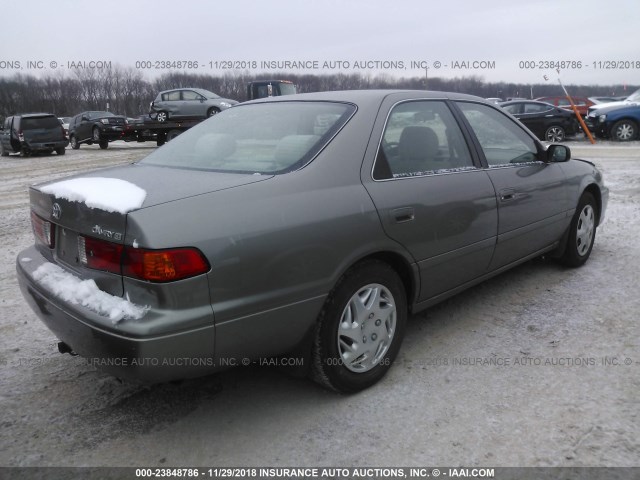 4T1BG22K71U029130 - 2001 TOYOTA CAMRY CE/LE/XLE TAN photo 4