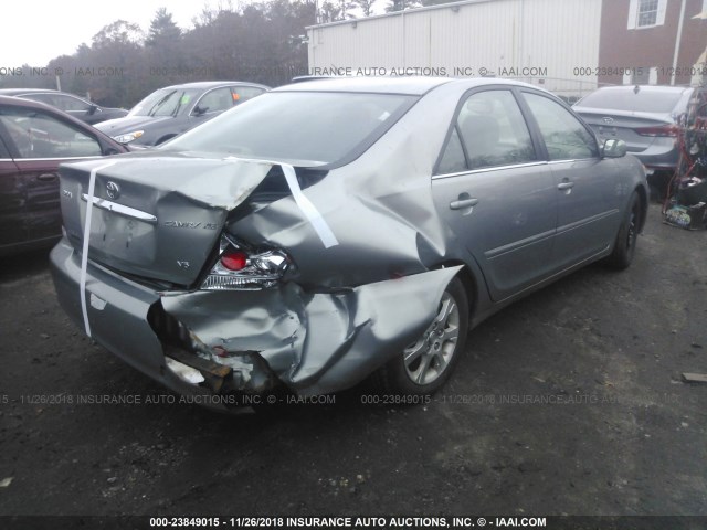 4T1BF30K45U620078 - 2005 TOYOTA CAMRY LE/XLE/SE SILVER photo 4