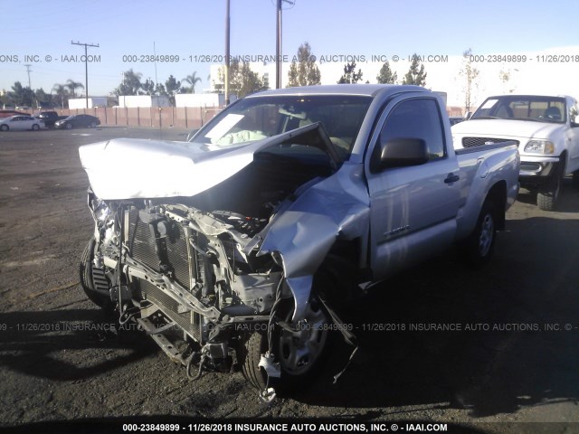 5TENX22N95Z132395 - 2005 TOYOTA TACOMA SILVER photo 2
