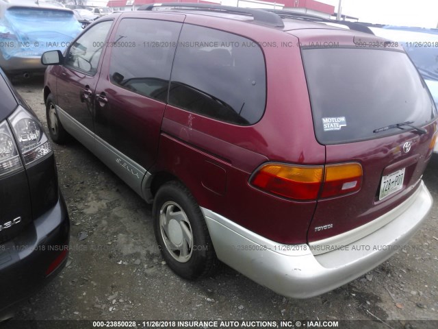 4T3ZF13C8XU112813 - 1999 TOYOTA SIENNA LE/XLE RED photo 3