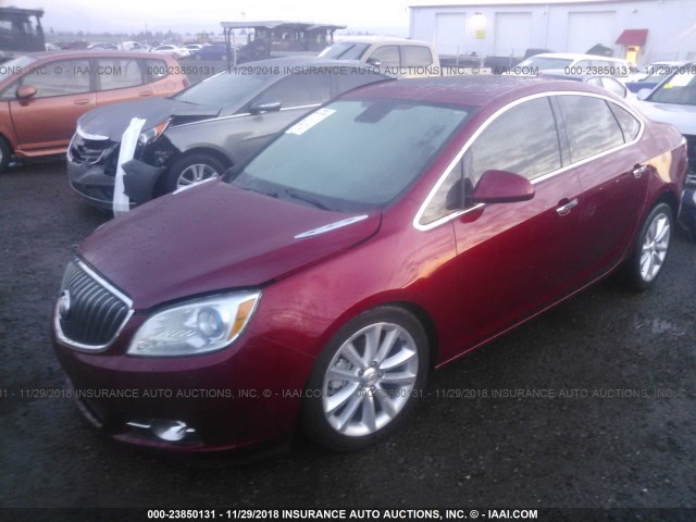 1G4PS5SKXD4171563 - 2013 BUICK VERANO RED photo 2