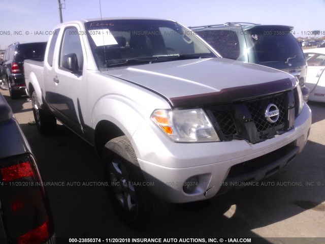 1N6AD0CU5CC415113 - 2012 NISSAN FRONTIER SV/PRO-4X SILVER photo 1