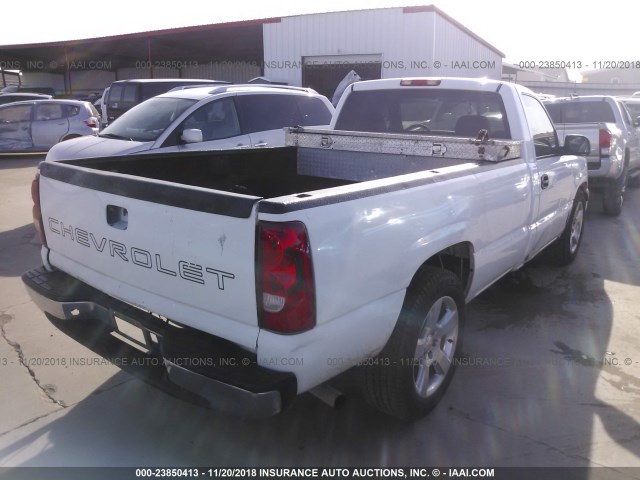 3GCEC14V56G139845 - 2006 CHEVROLET SILVERADO C1500 WHITE photo 4