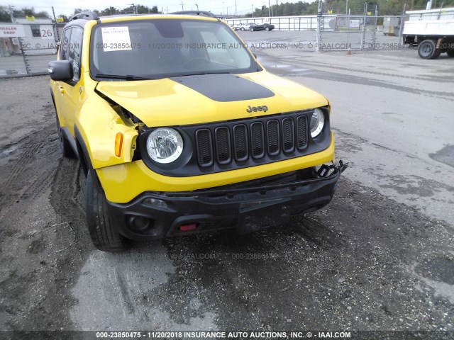 ZACCJBCT4GPC87584 - 2016 JEEP RENEGADE TRAILHAWK YELLOW photo 6