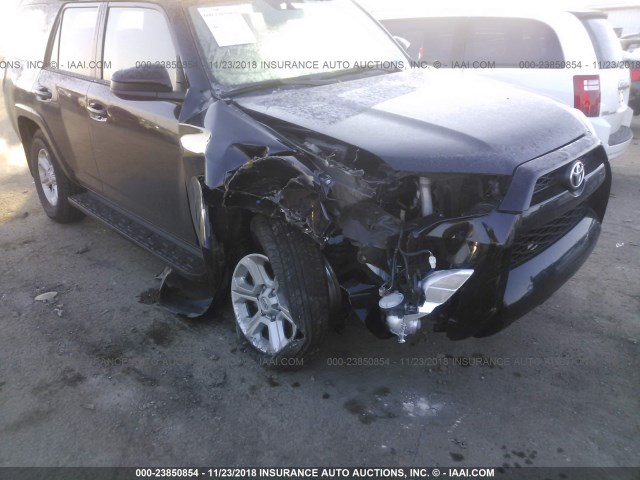 JTEBU5JRXJ5534128 - 2018 TOYOTA 4RUNNER SR5 PREM/LTDL/TRAIL/TRD Czarny zdjęcie 6