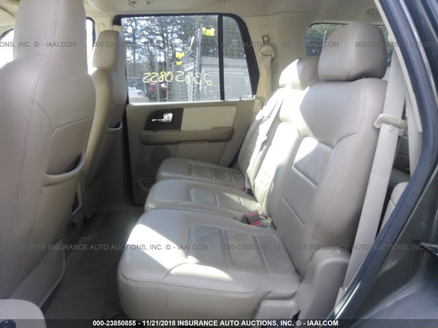 1FMFU16506LA95444 - 2006 FORD EXPEDITION XLT GRAY photo 8