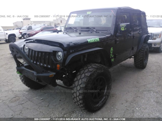 1C4BJWDG4CL286695 - 2012 JEEP WRANGLER UNLIMITE SPORT BLACK photo 2