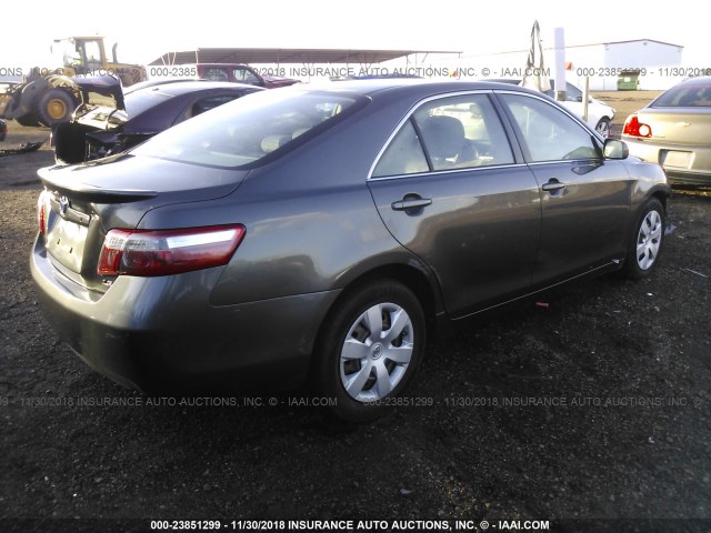 4T4BE46K78R024991 - 2008 TOYOTA CAMRY CE/LE/XLE/SE GRAY photo 4