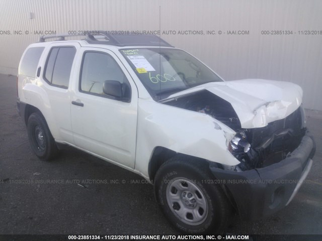 5N1AN0NU9DN816856 - 2013 NISSAN XTERRA X/S/PRO-4X WHITE photo 1