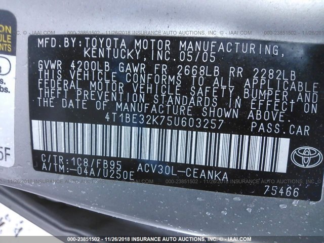 4T1BE32K75U603257 - 2005 TOYOTA CAMRY LE/XLE/SE SILVER photo 9
