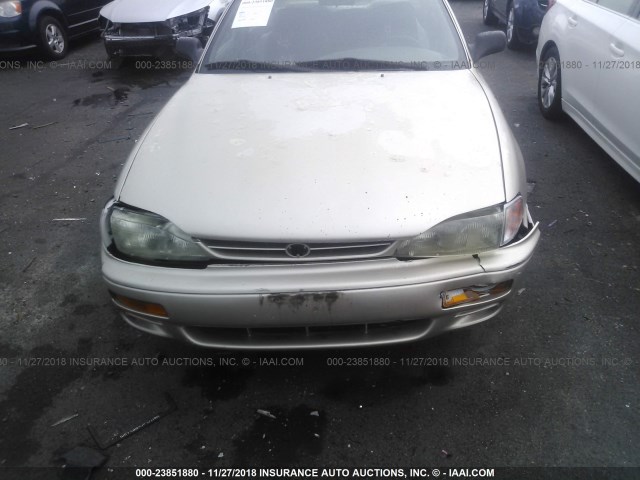 JT2BG12K5T0389336 - 1996 TOYOTA CAMRY DX/LE/XLE SILVER photo 6