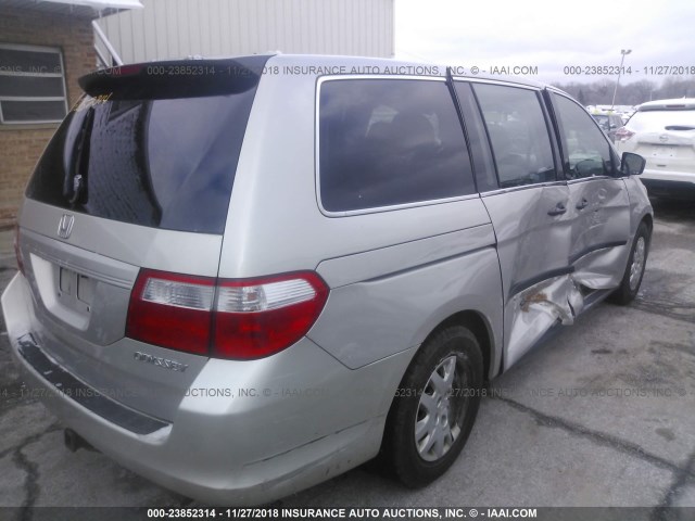 5FNRL38255B502212 - 2005 HONDA ODYSSEY LX SILVER photo 4