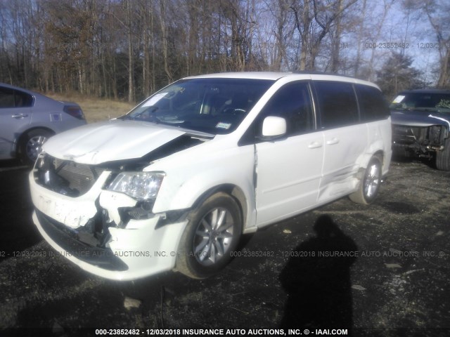 2C4RDGCG1DR770653 - 2013 DODGE GRAND CARAVAN SXT WHITE photo 2