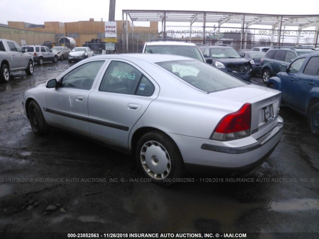 YV1RS53D332237436 - 2003 VOLVO S60 T5 SILVER photo 3