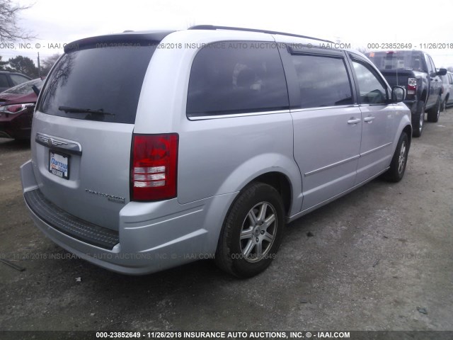 2A4RR5D14AR212561 - 2010 CHRYSLER TOWN & COUNTRY TOURING SILVER photo 4