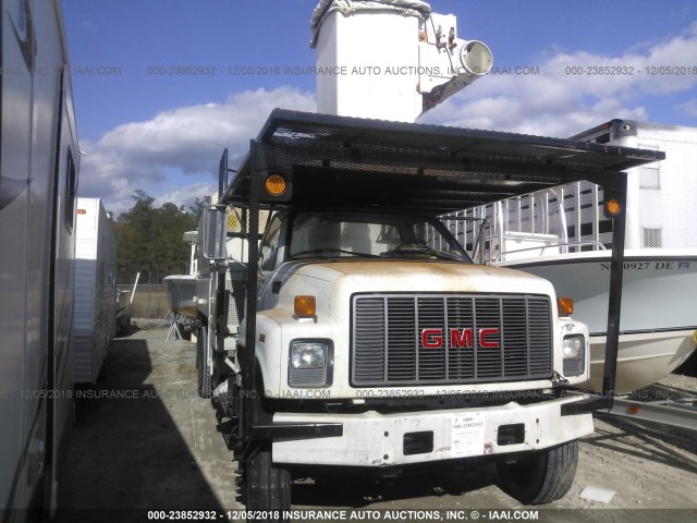 1GDL7H1EX2J508731 - 2002 GMC C-SERIES C7H042 WHITE photo 1