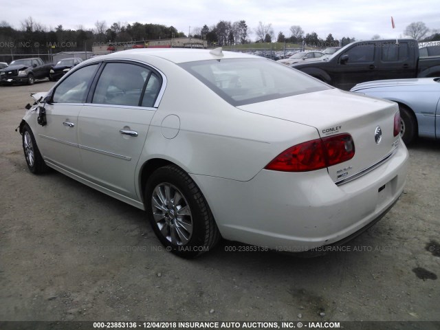 1G4HD5EM0AU107765 - 2010 BUICK LUCERNE CXL WHITE photo 3